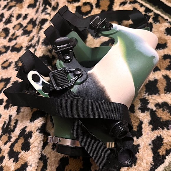 TAN AND ARMY GREEN BIOHAZARD MASK PROP COSTUME - Picture 3 of 3